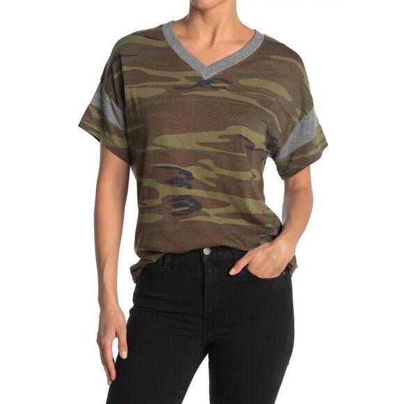 NWOT ALTERNATIVE APPAREL CAMO T-SHIRT - Picture 1 of 4